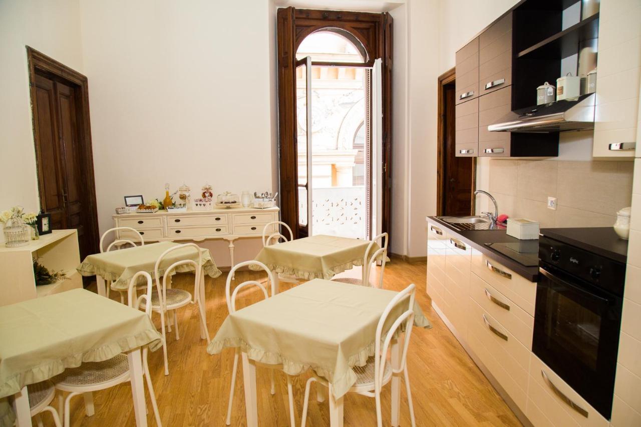 I Racconti Di Partenope Bed & Breakfast Naples Exterior photo